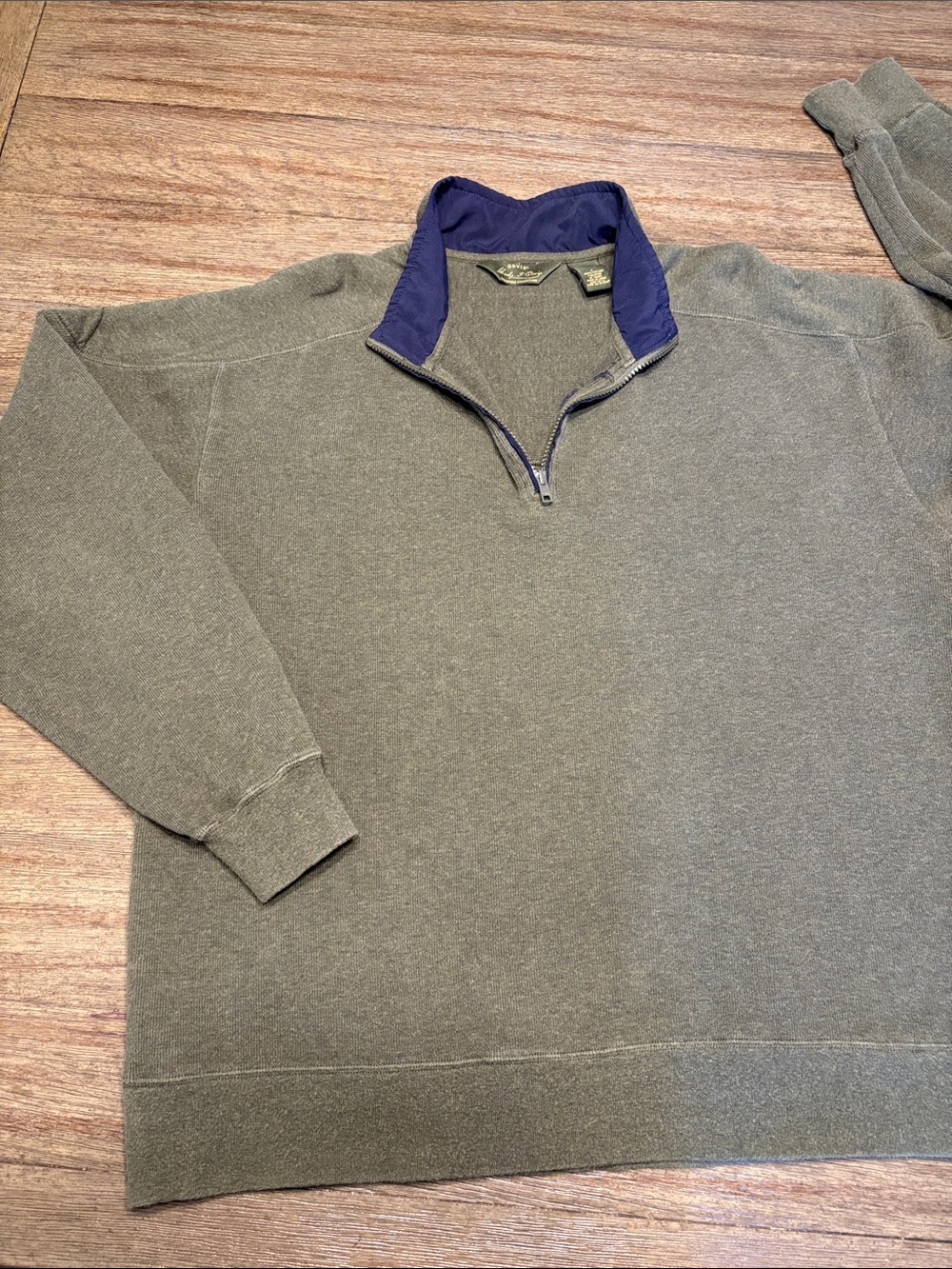 Orvis Men's Olive Green Quarter-Zip Sweater with Navy Collar
